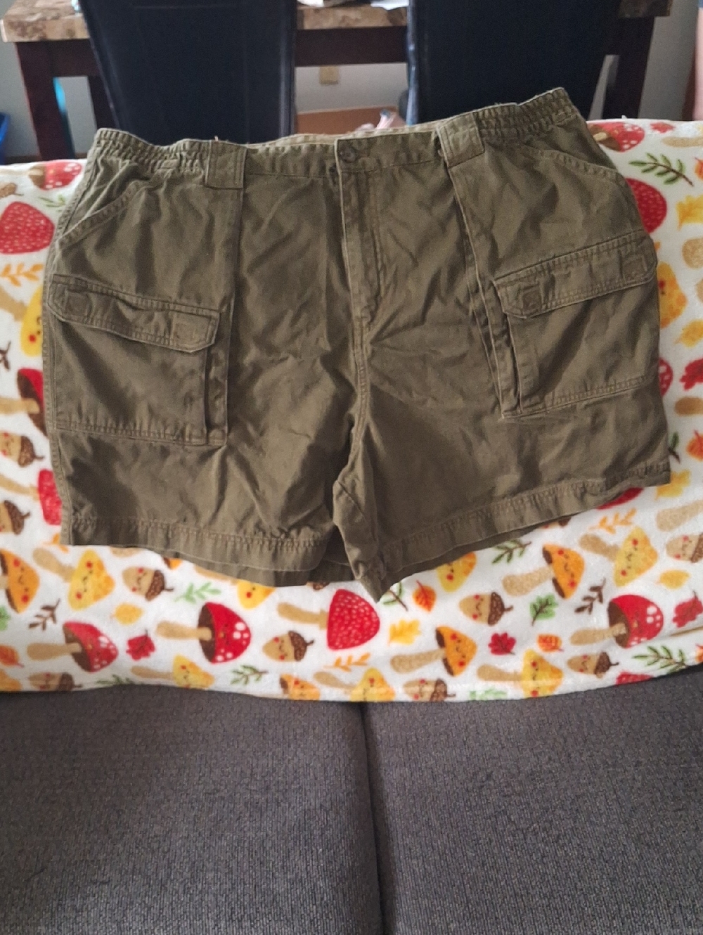 Outdoor Life Olive Green Cargo Shorts with Flap Pockets